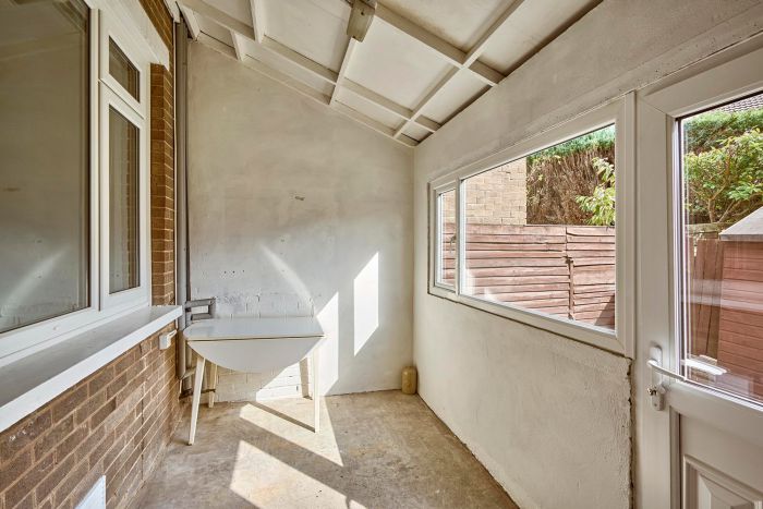 7 Aston Gardens 7 Aston Gardens