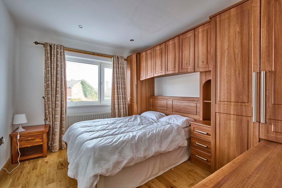 2 Picardy Avenue