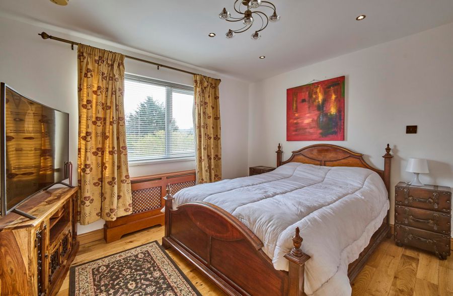 2 Picardy Avenue