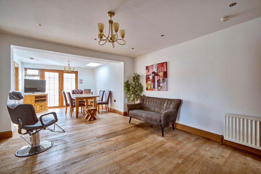 2 Picardy Avenue
