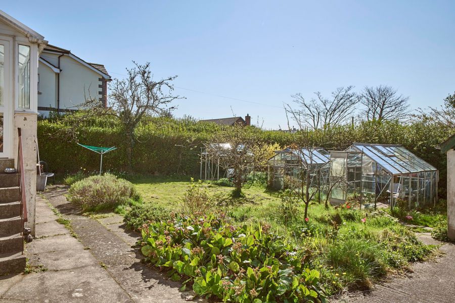 18 Ballymaconnell Road