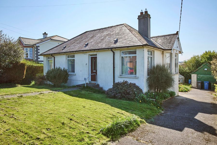 18 Ballymaconnell Road