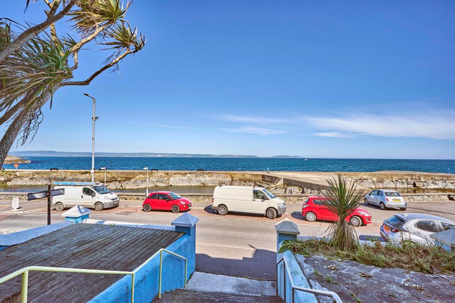 44 Seacliff Road