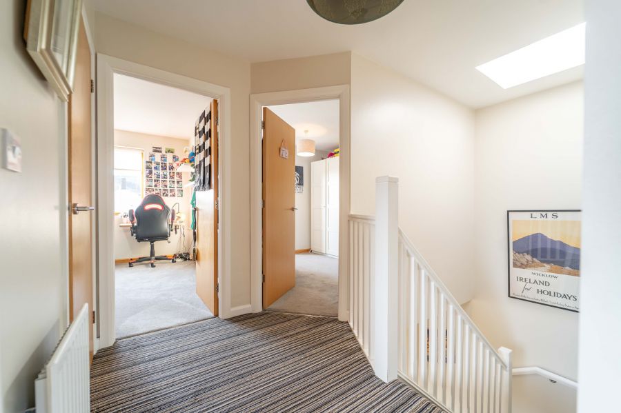 7B Bryansburn Gardens