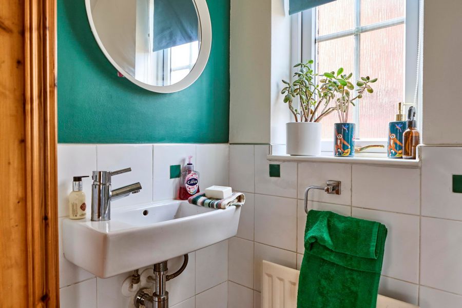 26 Beechfield Crescent