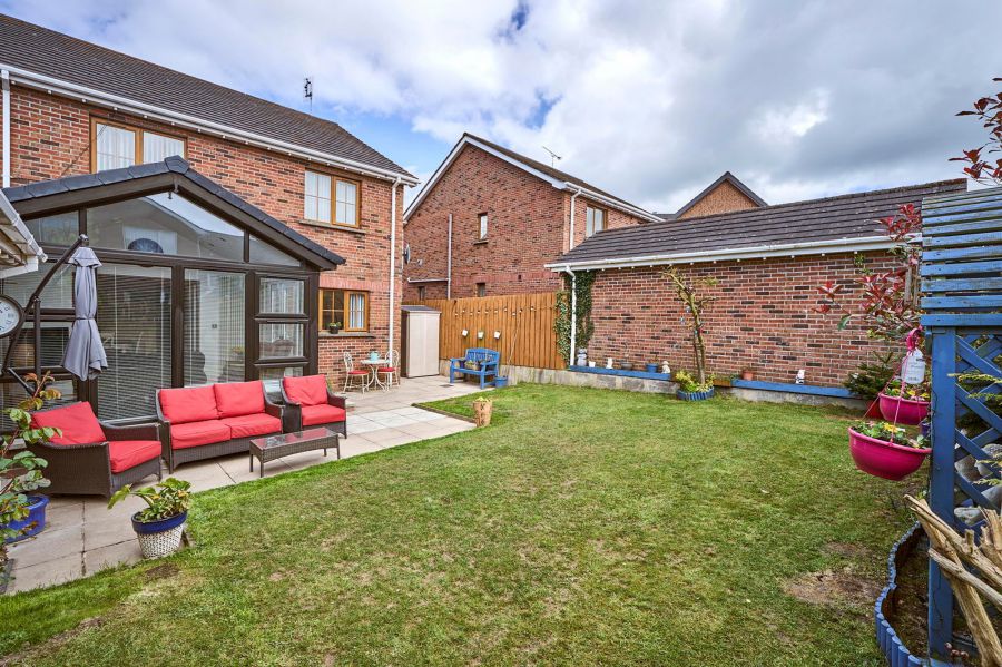 26 Beechfield Crescent