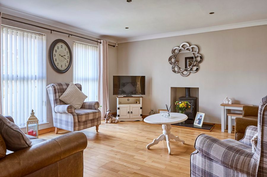 26 Beechfield Crescent