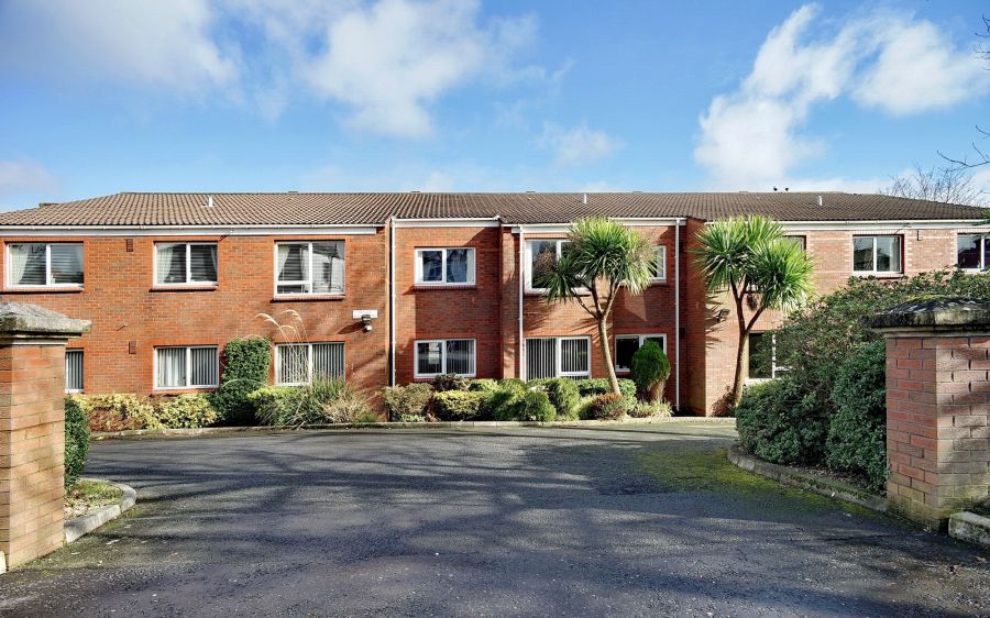 Apt 4 Ballyholme Court