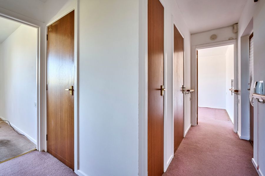 Apt 4 Ballyholme Court