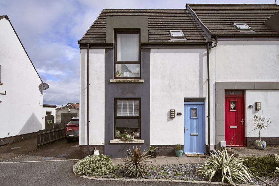 17 Viscount Lane