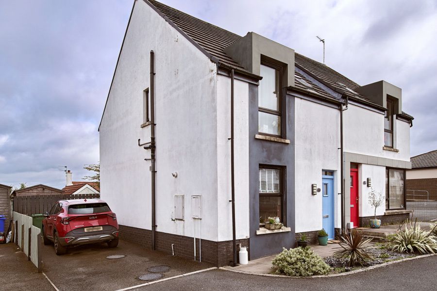 17 Viscount Lane