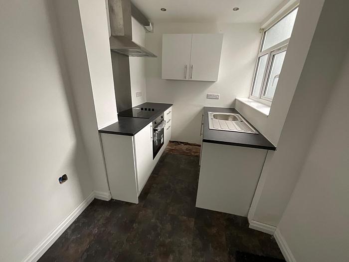 15 Ainsworth Avenue 15 Ainsworth Avenue