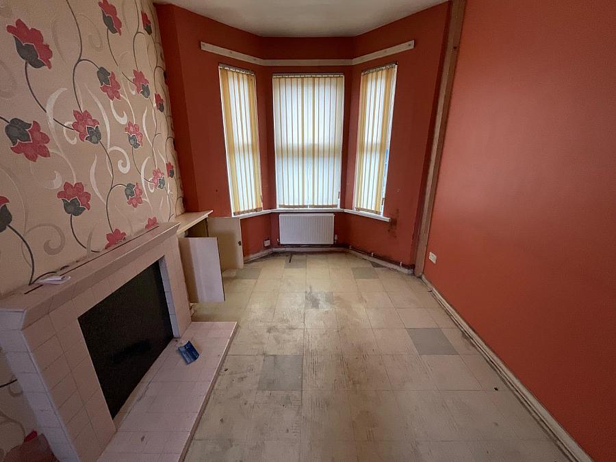 79 Bloomfield Avenue