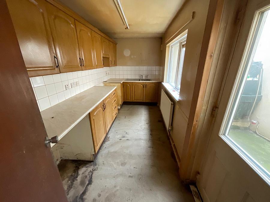 79 Bloomfield Avenue