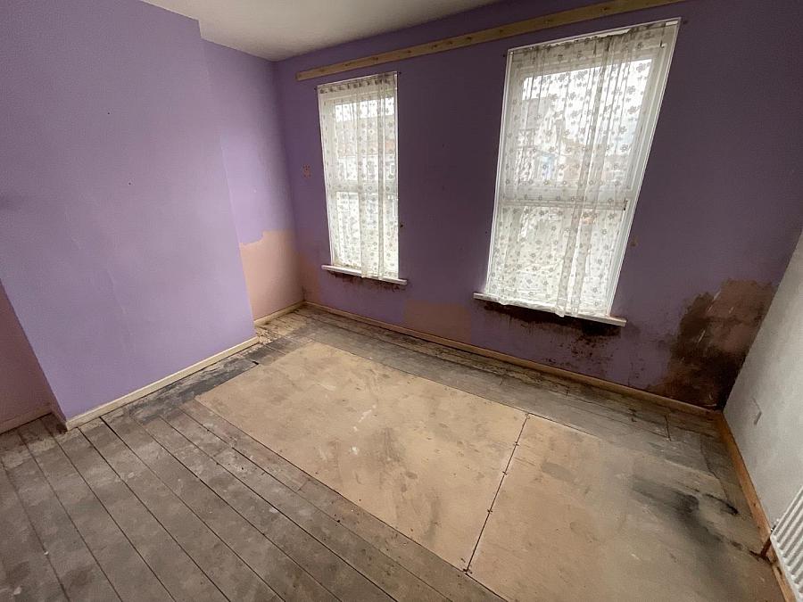 79 Bloomfield Avenue