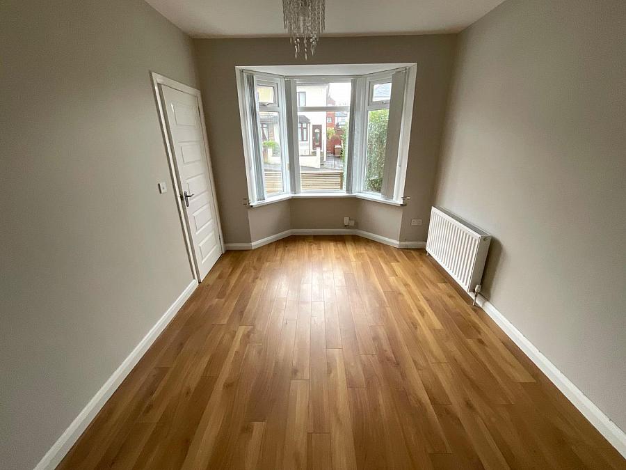 14 Silverstream Park