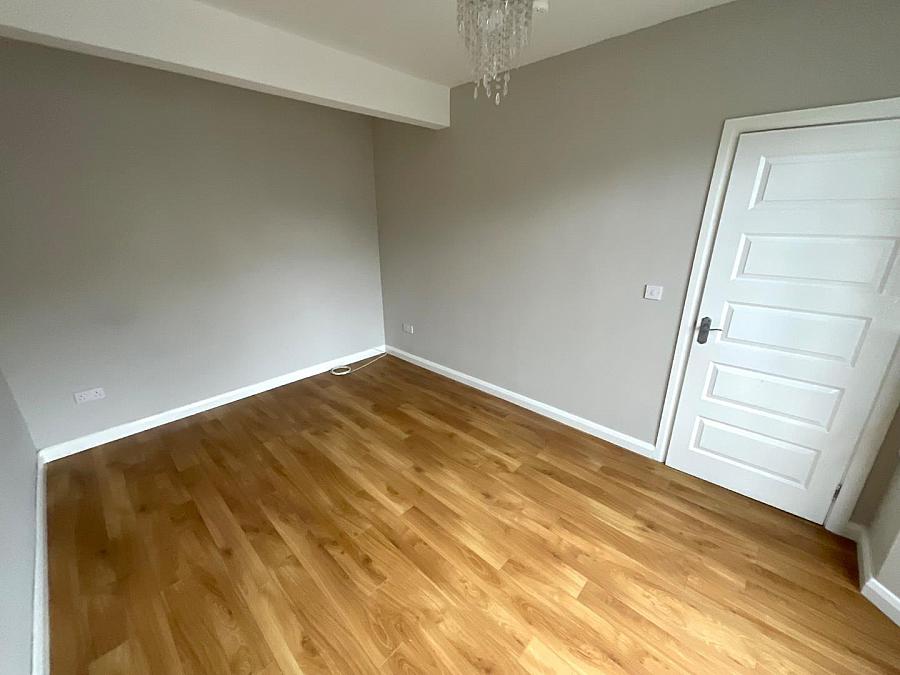 14 Silverstream Park