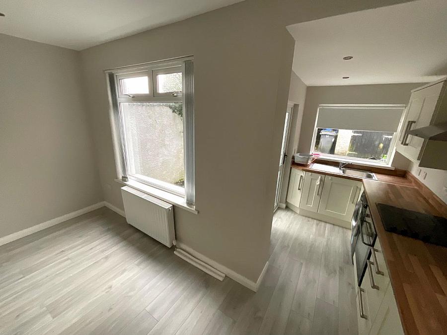 14 Silverstream Park