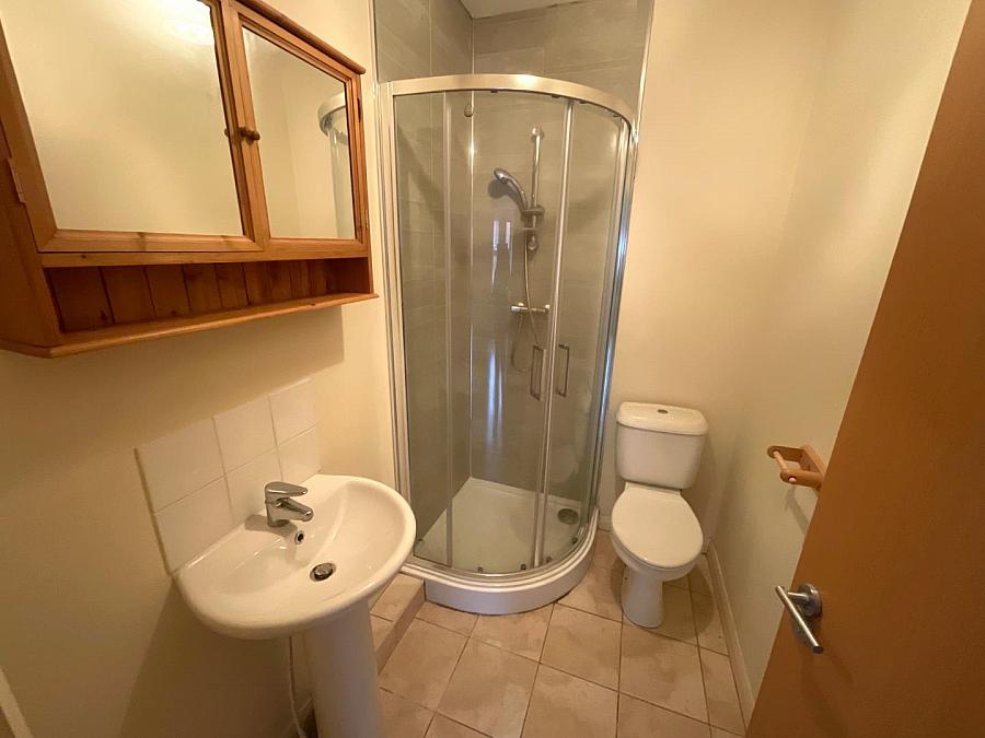 36 Ainsworth Avenue 36 Ainsworth Avenue