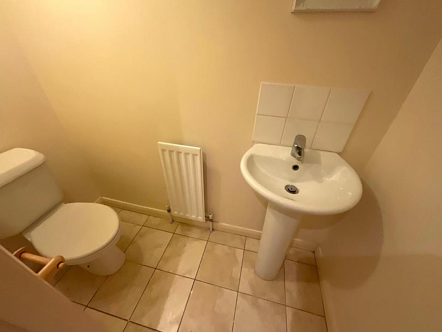 36 Ainsworth Avenue 36 Ainsworth Avenue