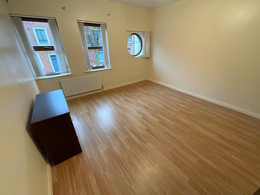 36 Ainsworth Avenue 36 Ainsworth Avenue