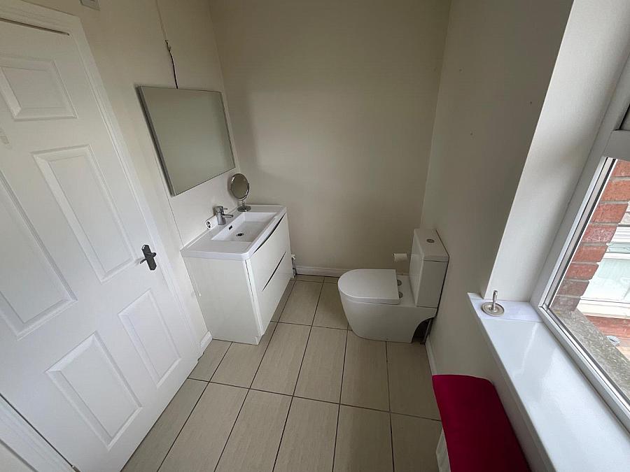 7 Loughview Green