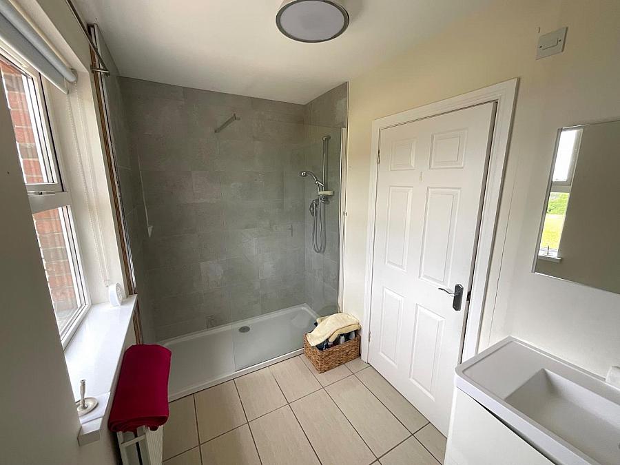 7 Loughview Green