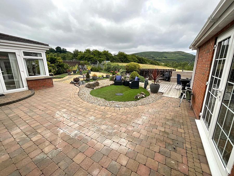 7 Loughview Green