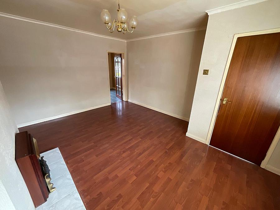 11 Woodvale Pass