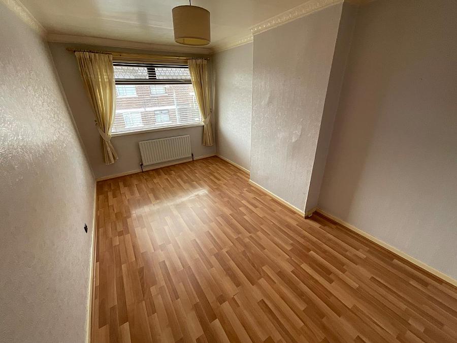 11 Woodvale Pass