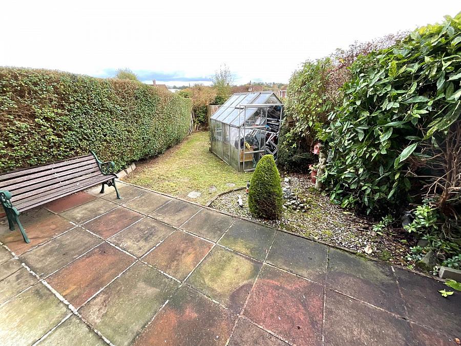 135 West Circular Road