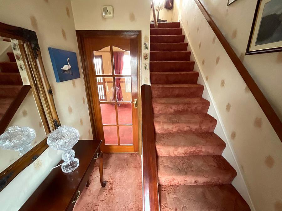 135 West Circular Road