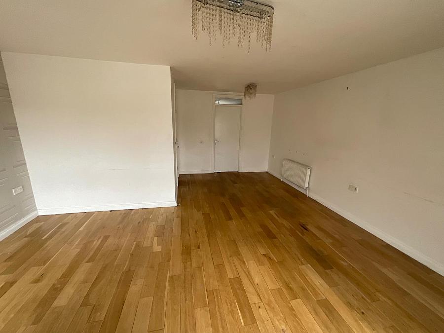 18 Oranmore Street