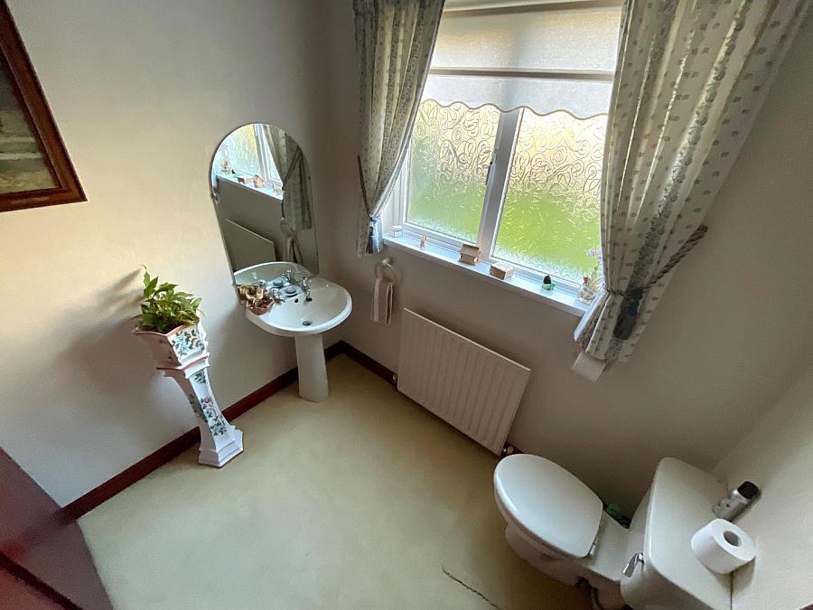 45 Downview Park West