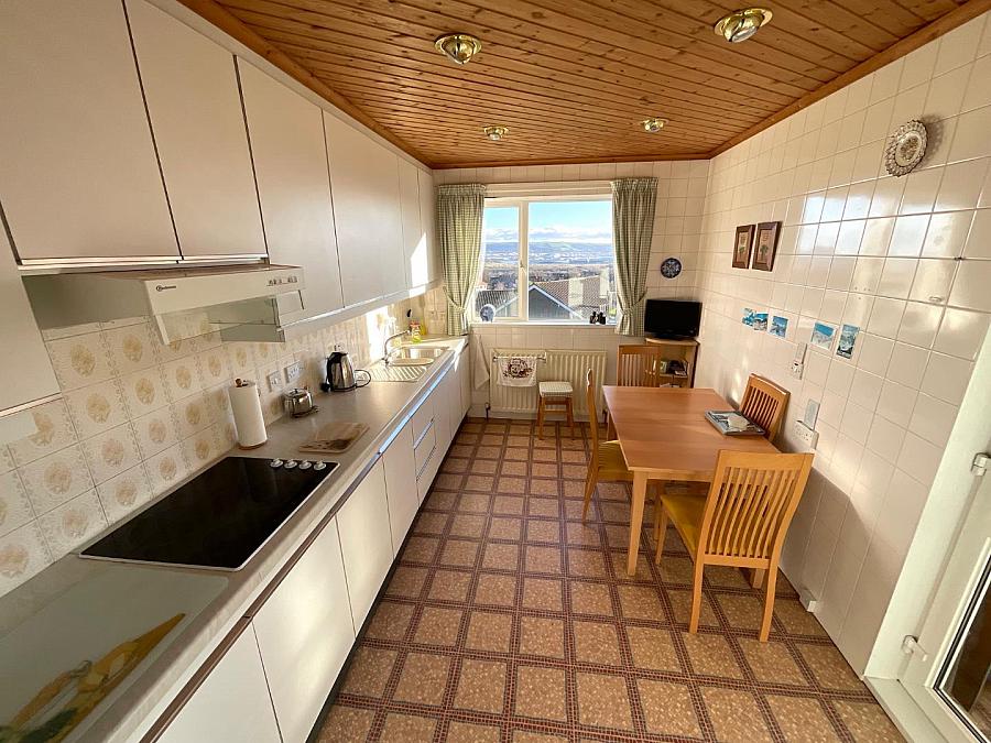 45 Downview Park West