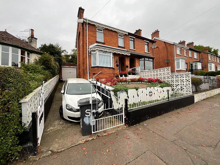 982 Crumlin Road