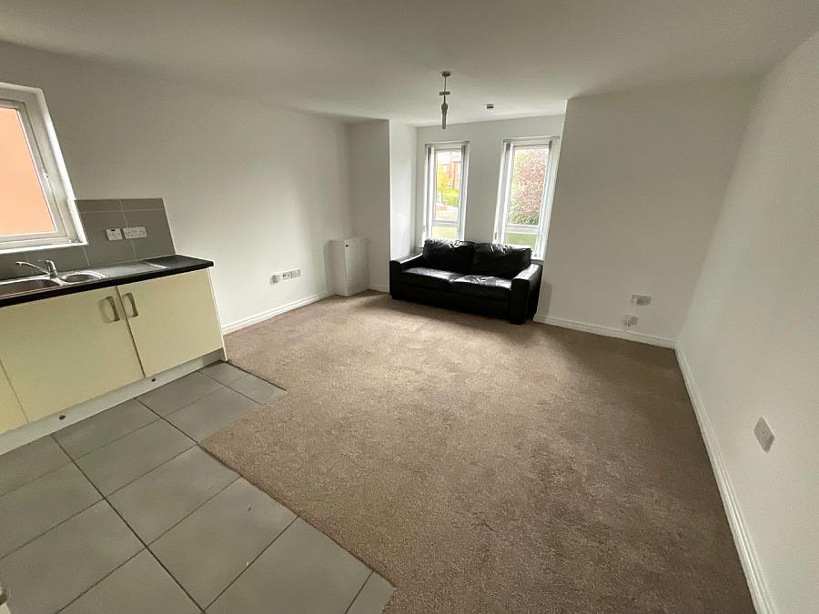 Apartment 18, 2 West Circular Close