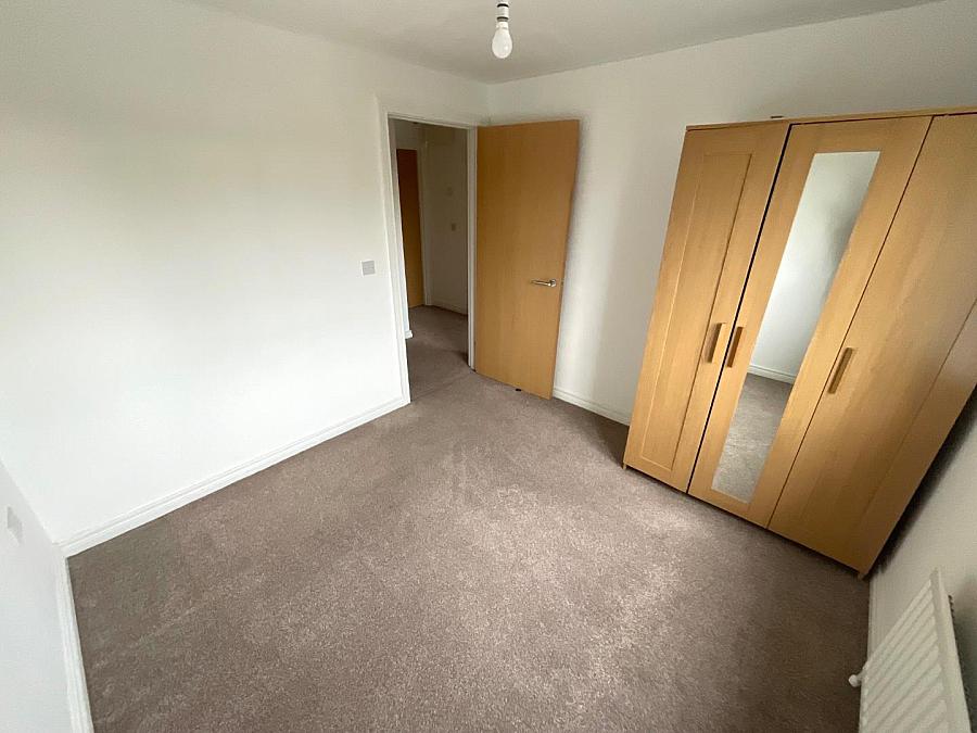 Apartment 18, 2 West Circular Close