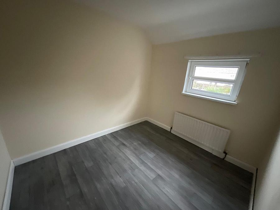 8 Silverstream Parade