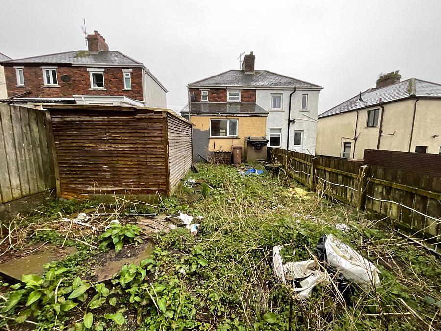 8 Silverstream Parade