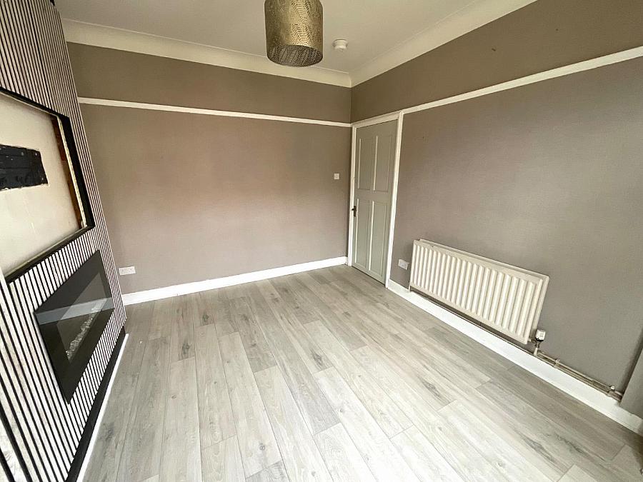 124 Alexandra Park Avenue