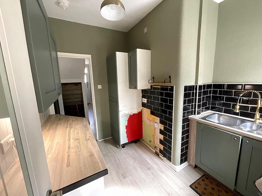 124 Alexandra Park Avenue