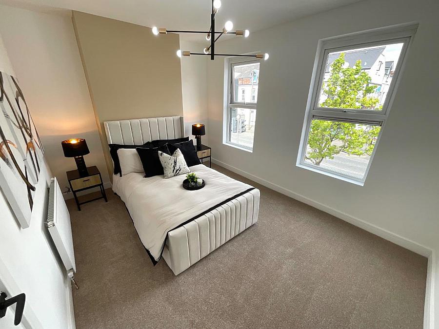 79 Bloomfield Avenue