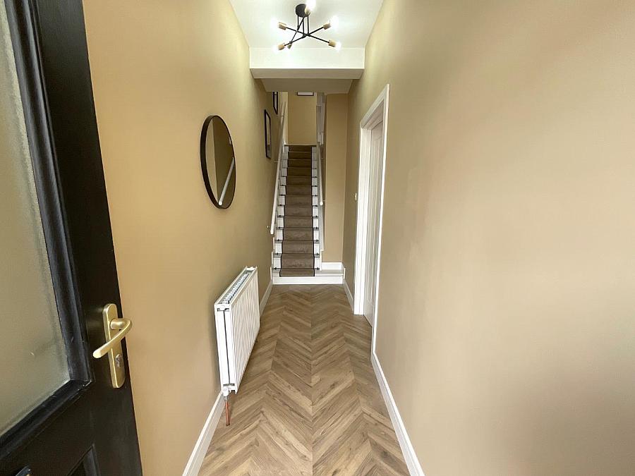 79 Bloomfield Avenue