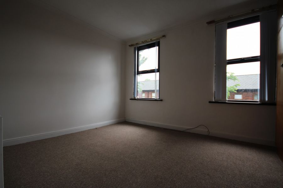 15 Ainsworth Avenue