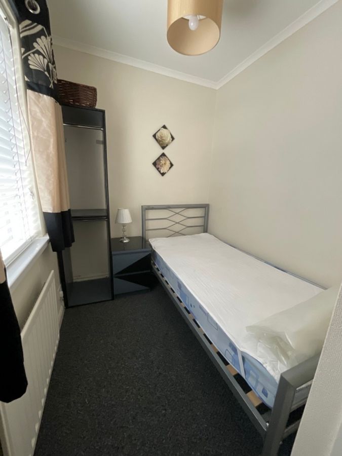 41 Graymount Park