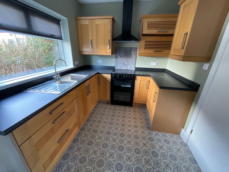 2 Dhu Varren Crescent