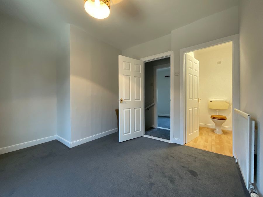40 Ainsworth Drive
