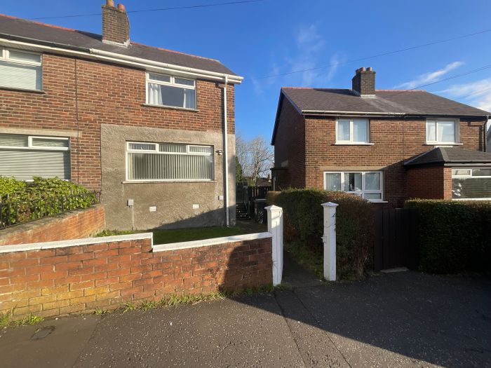 205 Joanmount Gardens,ballysillan, belfast, BT14 6PA