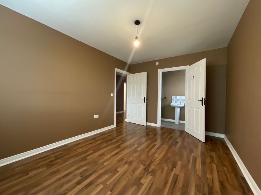 17A Westway Hill